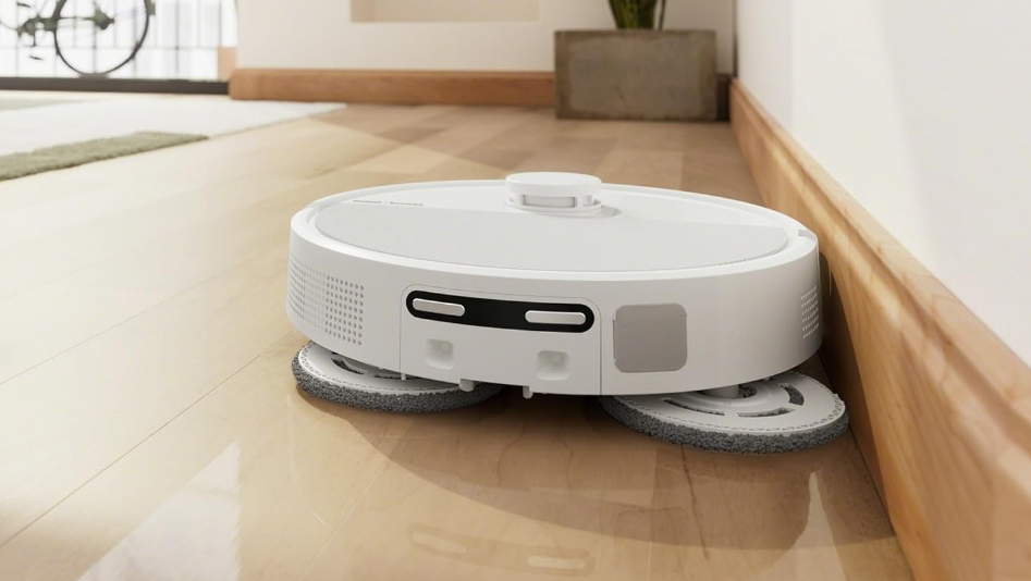 I robot lavano lavano il pavimento con il detergente o solo in autopulizia?